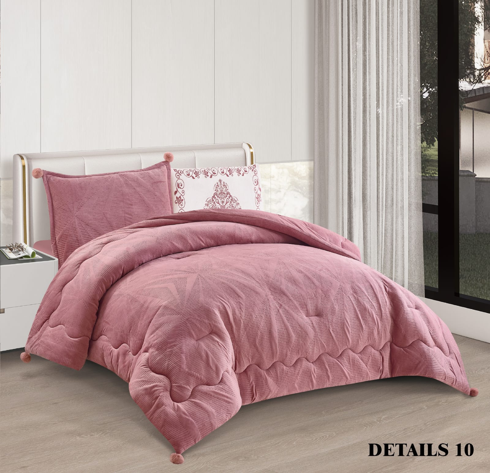 Full Size 4 PC Winter Details Comforter Set طقم لحاف تفاصيل مفرد/ و نصف 4 قطع
